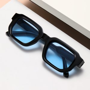 Carefully selected women's sunglasses, European and American retro simple high-end fashion sunglasses, square small frame sunglasses