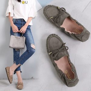 Doudou shoes women's 2023 spring and autumn models flat-bottomed outerwear lazy soft-soled pregnant women large size all-match Korean version of work work shoes
