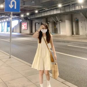 Milk sweet sleeveless halterneck dress women's summer 2023 new small man fungus thin A-line princess dress