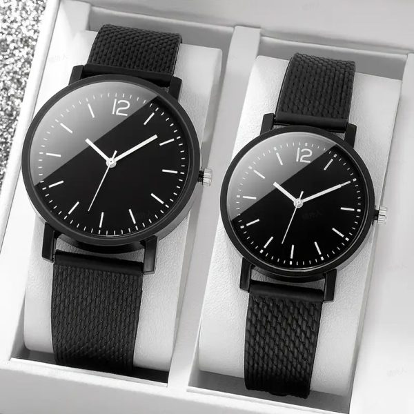 Cross-border foreign trade new couple quartz watch plastic strap men's women's wrist performance goods wholesale one generation