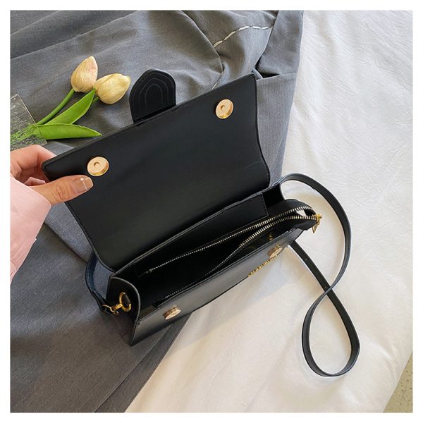 Cross-border wholesale European and American retro handbag small square bag 2025 new shoulder armpit bag fashion and versatile crossbody bag - Image 3