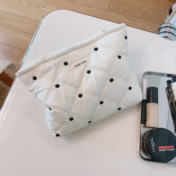 White fragrant embroidery lace padded women's clutch bag cosmetic storage bag thick and soft - Image 5