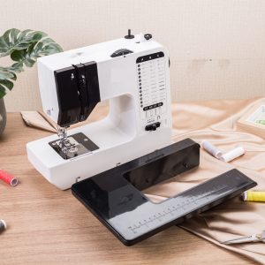 Cross-border explosive 738 sewing machine household electric mini multi-functional eating thick with hemming and hemming small desktop