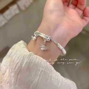 New flower brocade bracelet butterfly flower pendant niche simple temperament bracelet versatile literary and artistic retro bracelet
