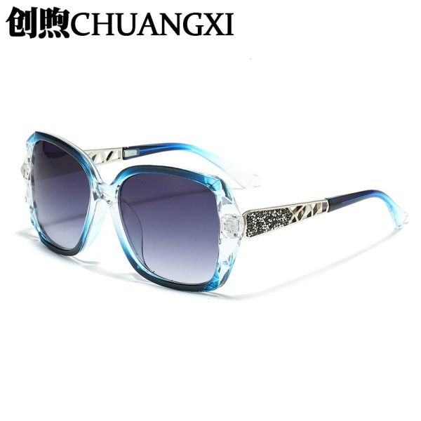 Sunglasses women's high-end anti-ultraviolet polarized sunglasses trendy diamond-encrusted large frame outdoor travel driving sunglasses - Image 4