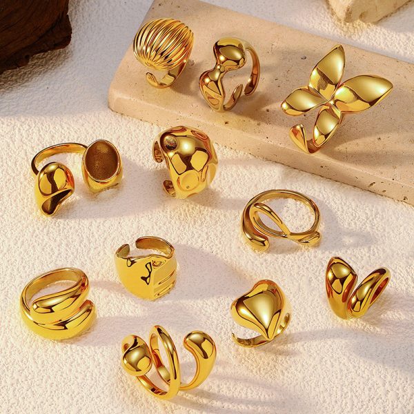 European and American fashion Internet celebrities hit glossy open butterfly rings, stainless steel, 18K gold-plated niche rings, jewelry, women