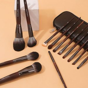 Cangzhou cross-border new high-grade animal hair wooden handle makeup brush, eyeshadow, blush, loose powder, eyebrow brush, beauty tool set