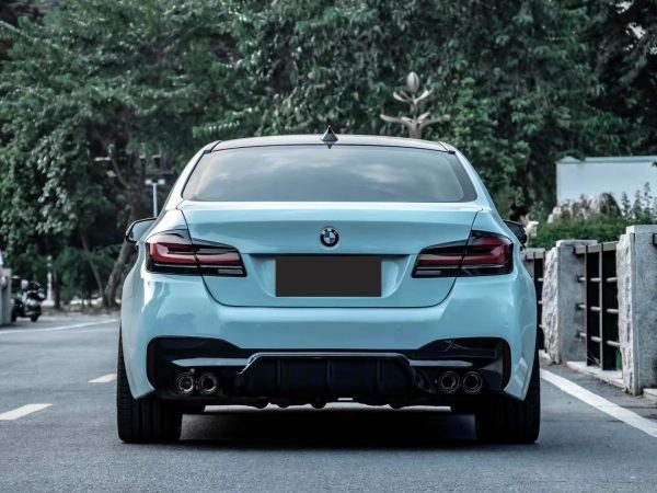 It is suitable for BMW F10F18 modification 21 G30 M5 large surround headlights and taillights F10 old and new kit - Image 4