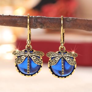 Cao Shi retro European-style forest pastoral style earrings for women, imitation moonlight stone dragonfly earrings, round exquisite daily style