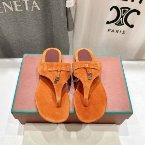 2025 New High Edition LP Summer Retro Sheep King Leather Strap Flat Slippers Shoes Women's Toe Lock Pendant Flip Flops