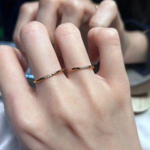 Super fine hands ~ high-end sense of small zircon rings, women's fashion personality, titanium steel ring tail ring, 2024 new trend