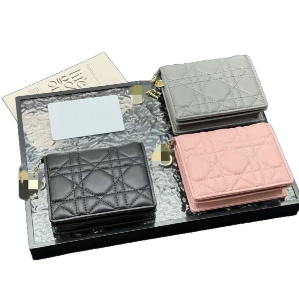 D home bi-fold wallet with logo leather ladies wallet sheepskin coin purse quilted short wallet sense of quality - Image 5