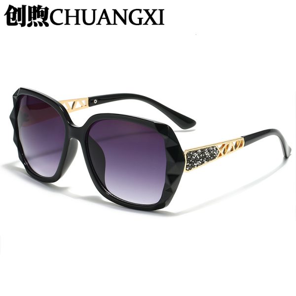 Sunglasses women's high-end anti-ultraviolet polarized sunglasses trendy diamond-encrusted large frame outdoor travel driving sunglasses