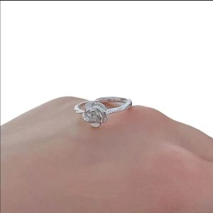 Golden rose ring women's solid fashion with a live mouth hemp lace ring to give your girlfriend a gift
