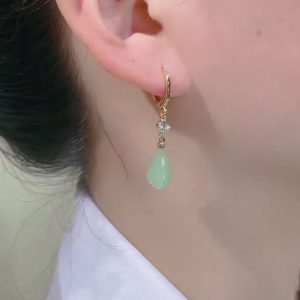 New Chinese Retro Elegant Green Magnolia Earrings Earrings 2024 New Simple and Exquisite Versatile Earrings Earrings