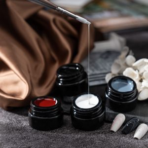 Nail brushing glue, elastic spider glue, Japanese painted light therapy glue, silk thread glue, nail polish glue, nail salon, nail polish glue