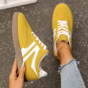 Cross-border foreign trade 2025 plus size small white shoes women's retro casual versatile fashion round toe sports running flat shoes