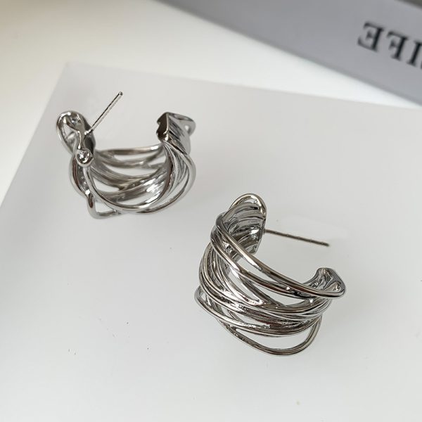 French luxury trend, European and American retro high-end sensual golden circles, multi-layer hollow winding lines, earrings, earrings, silver needles - Image 5