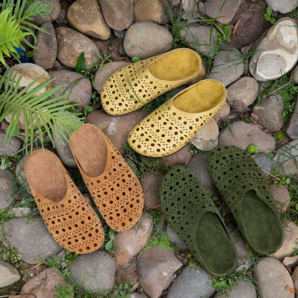 Toe toe genuine leather slippers, women's hollow breathable, wearing lazy sandals, retro and versatile casual cowhide sheepskin shoes