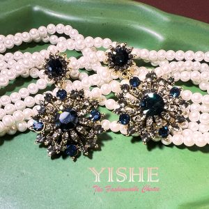 Original French catwalk earrings Vintage fashion Czech diamond luxury and exquisite high-end earrings