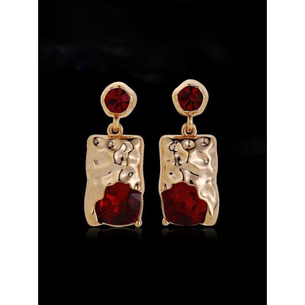 French timeless fashion earrings, 2022 new earrings, high-end light luxury niche design stud earrings for women