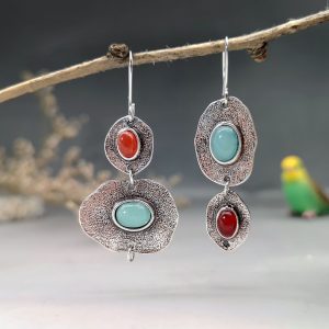 Rong Yu Bohemian mint chalcedony and faux coral earrings Creative asymmetrical vintage Thai silver earrings