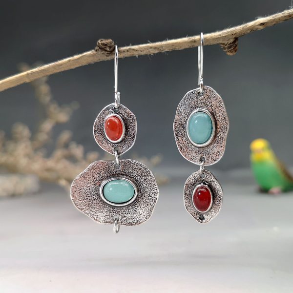 Rong Yu Bohemian mint chalcedony and faux coral earrings Creative asymmetrical vintage Thai silver earrings