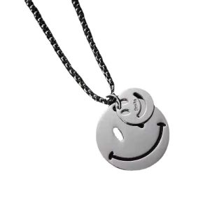 Titanium steel necklace men's tide brand wild clavicle chain light luxury niche design high-end Cuban pendant necklace accessories