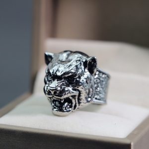 European and American cross-border men's trend metal rings Retro cool and handsome design sense totem geometric men's ring collection