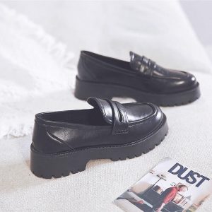 Little Red Man Thick-soled Loafers Women's Spring 2024 New British Retro Student Uniform Single Shoes Soft Sole Small Leather Shoes