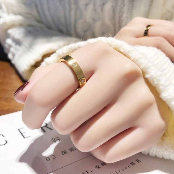 Titanium steel bathable simple and generous titanium steel ring women's fashion is trendy niche design exquisite decoration ring pair ring - Image 4