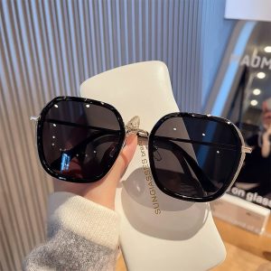 2024 hot-selling women's high-definition polarized anti-ultraviolet sunglasses Douyin Internet celebrity Xiaohongshu same sunglasses