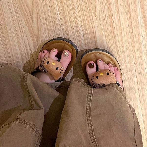 Hello kitty flip-flops women's summer wear clip foot seaside beach anti-slip soft-soled sandals 2025 new model - Image 2
