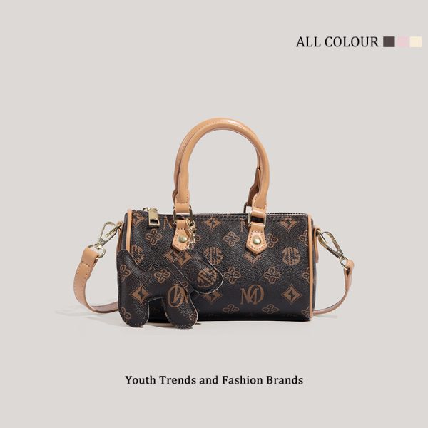 CDIWRI&KARI Premium Texture Fashion Portable Pillow Bag Small Bag 2023 New Shoulder Crossbody Bag - Image 3