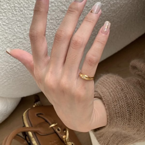 Gold national tide style starlight slightly set open ring female simple star sweet cool temperament versatile niche tail ring - Image 2