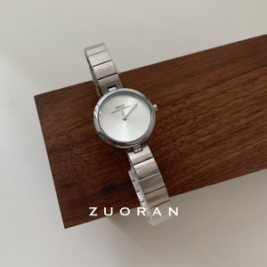 ZUORAN silver round cool fashion minimalist temperament watch niche high-end quartz women's watch cross-border