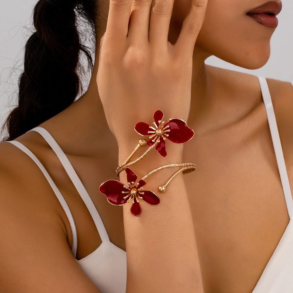 European and American cross-border elegance and simplicity, fresh and sweet design, gold enamel glaze craft flower open bracelet