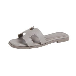 TB~ spot slippers women's outer wear summer soft-soled flip-flops, breathable sandals, versatile flat slippers, women's plus-size shoes