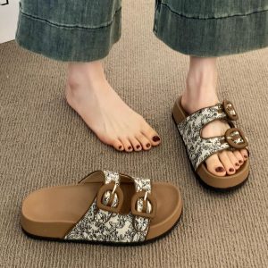 Thick-soled Birkenstock Slippers Women's Summer Wear 2025 New Super Hot Sandals Women's Flat Beach Boken Sandals