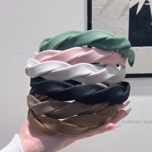 Headband Female Korean Version Simple and Versatile with Teeth Anti-slip Twist Diagonal Stripe Fabric Headband, Face Wash Hairband, Hairpin Headpiece