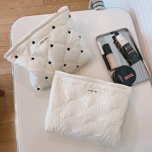White fragrant embroidery lace padded women's clutch bag cosmetic storage bag thick and soft