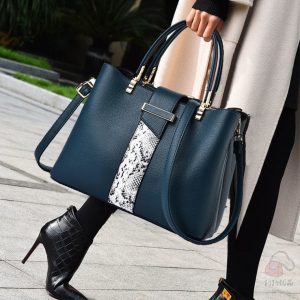 Large Capacity Mom Bag Female 2022 New Bag Fashionable Simple Atmospheric Handbag Middle-aged High-end Crossbody Women's Bag