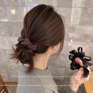 South Korea's Dongdaemun same hair tie Niche designers hand-knit bow bow small intestine hair rope