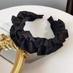 Bailu with the same heightened skull crest fold headband women's spring and summer hairpin shows the face of the small face wash headband 2025 new model