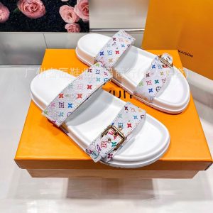 Lujia's new belt buckle slippers women's 2025 summer color letter foreign trade beach velcro sandals