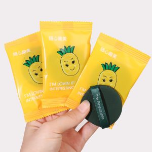 Popular strawberry pie puff, non-eating powder, double-sided cushion beauty egg, wet and dry round sponge setting foundation