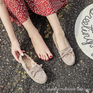 Doudou shoes women's 2023 spring and autumn models flat-bottomed outerwear lazy soft-soled pregnant women large size all-match Korean version of work work shoes