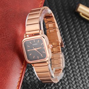 Manufacturer Wholesale Watches Women's NAIDU Series French Vintage Small Square Steel Strap Watch Women's Quartz Watch