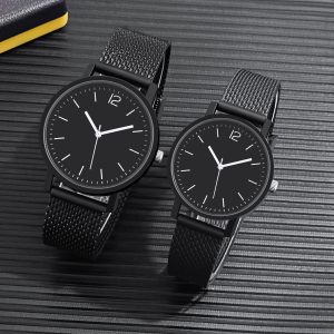 Cross-border foreign trade new couple quartz watch plastic strap men's women's wrist performance goods wholesale one generation