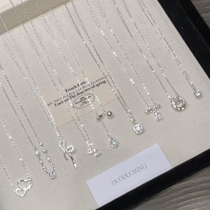 925 sterling silver aquamarine butterfly necklace women's non-fading ins niche high-end sense light luxury collarbone chain accessories wholesale